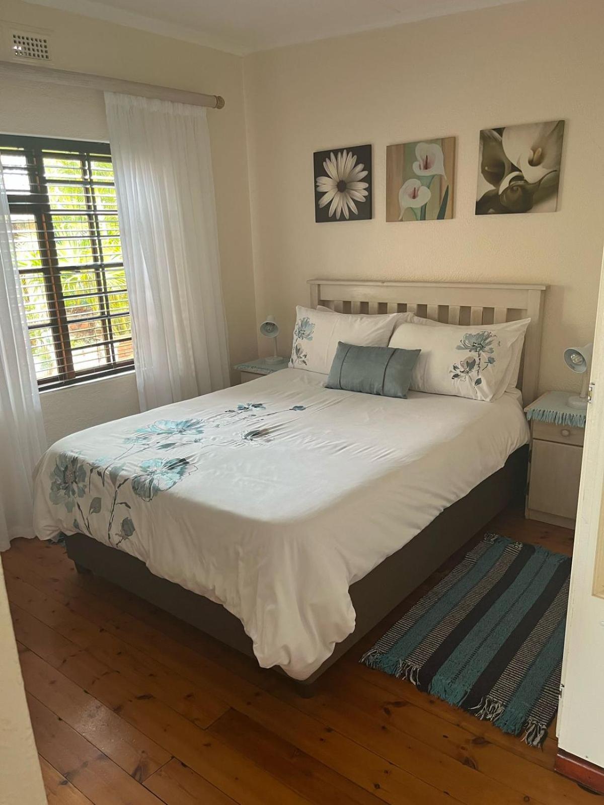 At Sta-Plus Guest House Πορτ Ελίζαμπεθ Εξωτερικό φωτογραφία