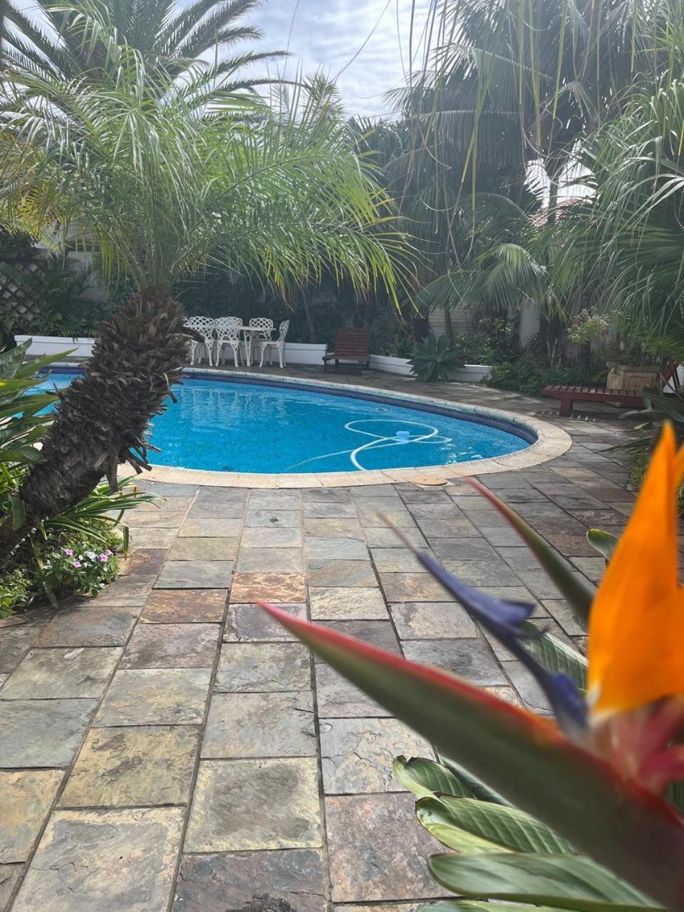 At Sta-Plus Guest House Πορτ Ελίζαμπεθ Εξωτερικό φωτογραφία